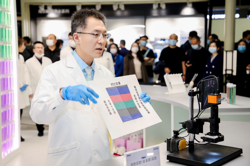 洗净衣服不算啥!亮色如新才是海尔洗衣机本事