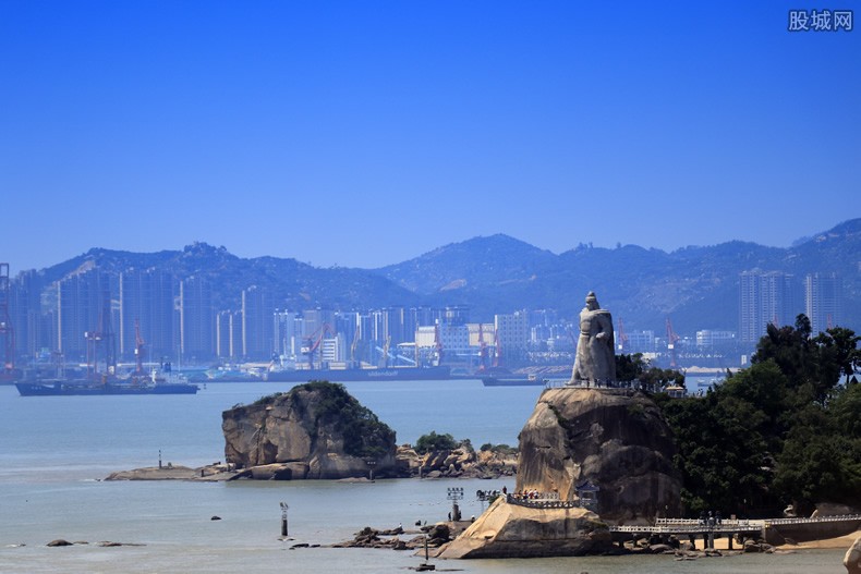 厦门要求旅客抓紧离厦？官方回应