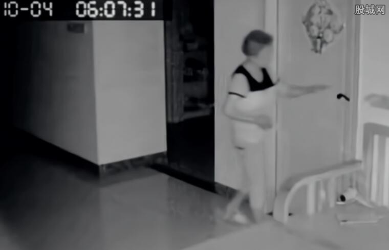 婆婆开儿媳妇的门