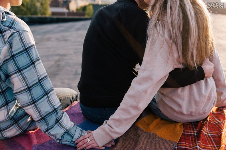 老公和前妻纠缠不清