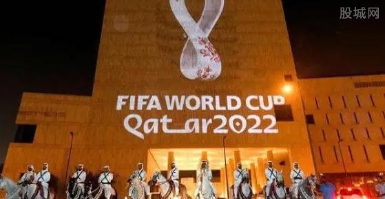 卡塔尔欢迎无票世界杯球迷可以申请球迷一卡通
